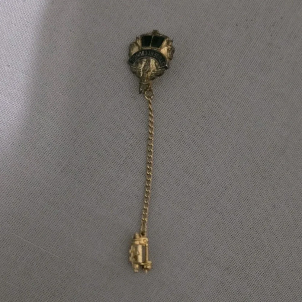 Original Gold Tone Student Council Pin with Chain - Elementary & High Schools